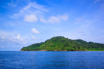 Fototapeta na wymiar Beach of tropical crystal clear sea, Tachai island, Andaman, Tha