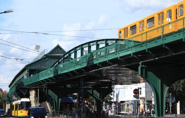 Hochbahntrasse in Berlin-Prenzlauer Berg