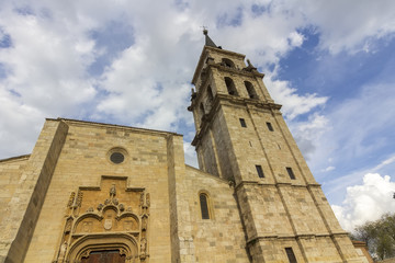 Fototapeta na wymiar church Magistral de los Santos Justo y Pastor, Alcala de Henares