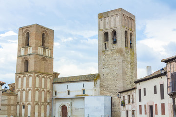 Obraz premium Church of St. Martin, with the two towers, Arevalo, Spain