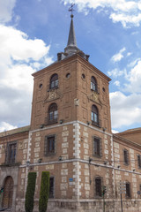 Fototapeta na wymiar Old historical school in the city of Alcala de Henares, Spain