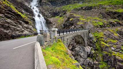 Piękny krajobraz Norweski, droga Troli