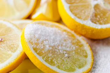 lemon with sugar