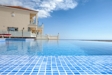 Вилла в стиле модерн