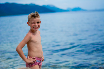 the boy and sea © selmah