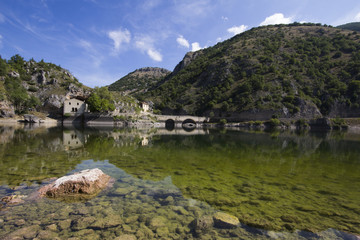Fototapeta na wymiar Lago abruzzese