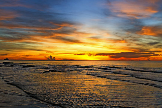 Fototapeta Beautiful color sunrise