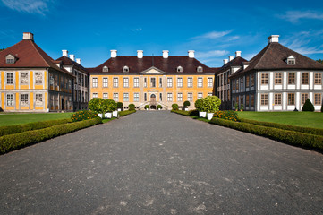 Fototapeta na wymiar Schloss Oranienbaum Anhalt