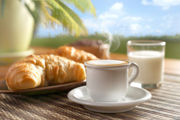cappuccino e brioches