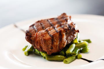 steak with beans