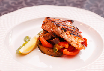 salmon steak with vegetables