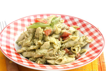 salade de pâtes au pesto