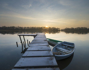  Przystań rzeczna w zimowej scenerii © Mike Mareen