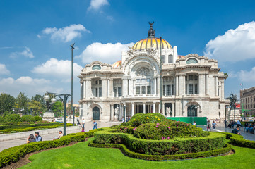 Palacio de Bellas Artes, Mexico city - obrazy, fototapety, plakaty