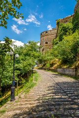 Fototapeta na wymiar Path to the Gjirokaster castle