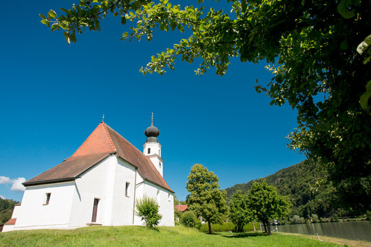 Church in Pyrawang, Austria
