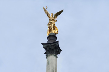 Friedensengel Statue, München