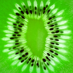 Incision kiwi fruit closeup