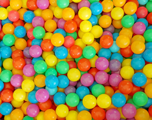 Fototapeta na wymiar Many colour plastic balls for background