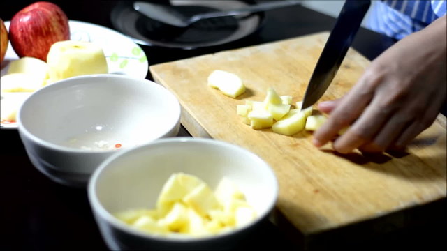time lapse hand Slicing apple