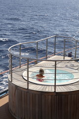 Obraz premium Woman on a cruise ship