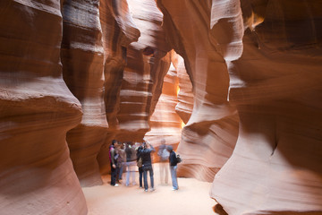 People in Antelope Canyon © forcdan