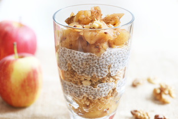 Fruchtiges Chia Dessert