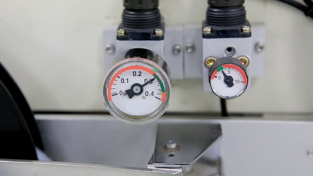 manometer for air control in factory 