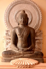 buddha statue