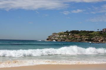 Austalian waves on beach, Sydney