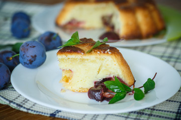 cake with plums
