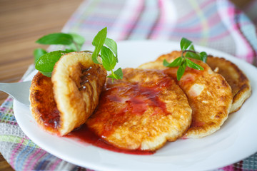 pancakes with jam
