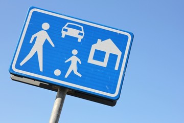 niederl&auml;ndisches Verkehrszeichen: Beginn eines verkehrsberuhigten Bereichs