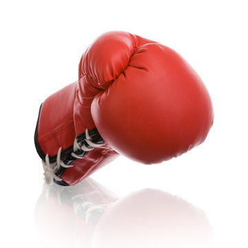 Boxhandschuh isoliert auf wei&szlig;em Hintergrund