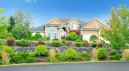 Beautiful house with landscape in Washington state