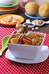 Spicy curry chicken