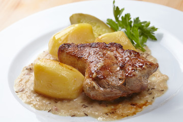 meat with potatoes
