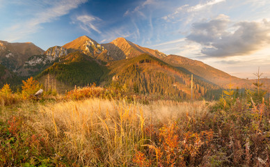 Góry w jesiennej szacie-Tatry