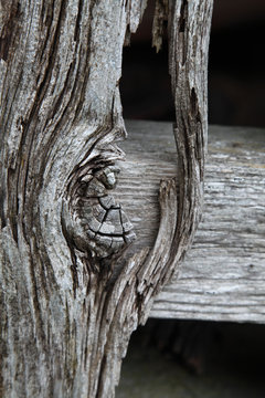 bauf&auml;llige Holzwand