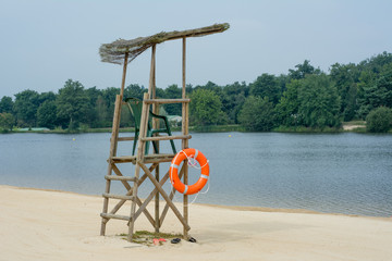 lifeguard seat at lake side