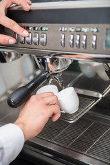 Barista and coffee machine