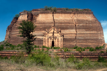 Ruined Pagoda in Mingun Paya or Mantara Gyi Paya ,Myanmar.