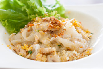 Fried Noodles with Chicken