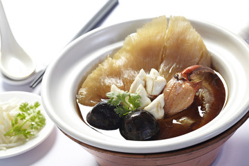 Chinese Royal sharks fin soup with crab and mushroom