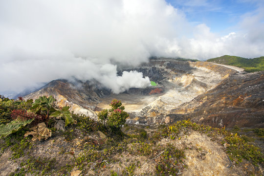 Vulkan Poas in Costa Rica
