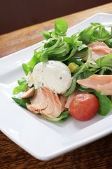 hort smoked salmon salad