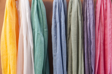 foulard di seta colorata