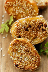 Toasts with sesame seeds