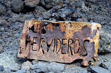 los hervideros lanzarote