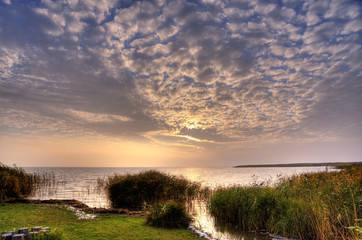 Fototapeta na wymiar Sunrise on the Bay of Ahrenshoop